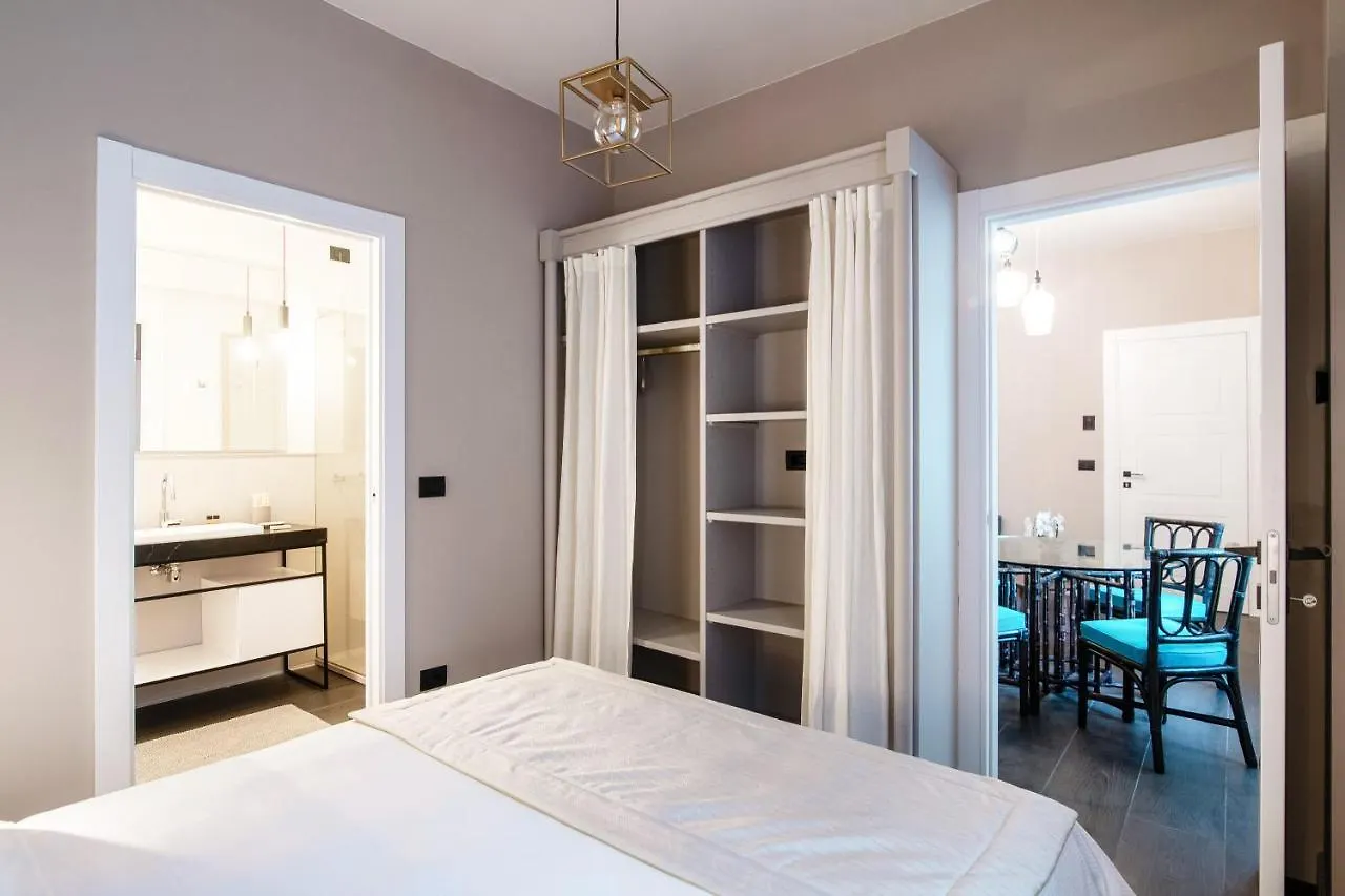 In Centro Luxury Rooms Como 0*,