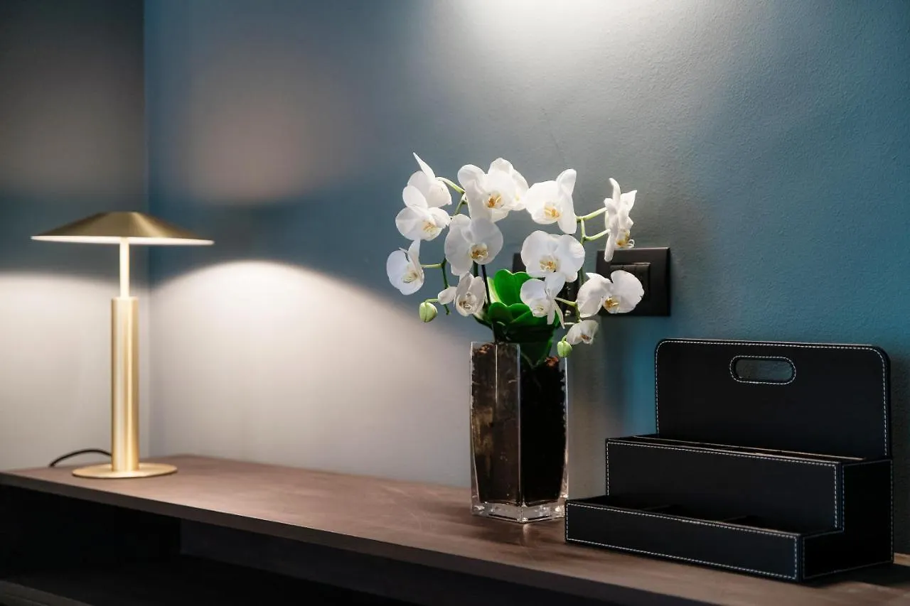 In Centro Luxury Rooms كومو إيطاليا