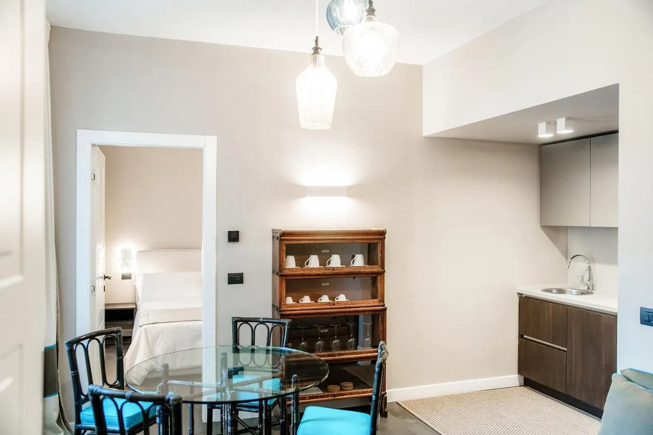 بيت ضيافة In Centro Luxury Rooms كومو إيطاليا