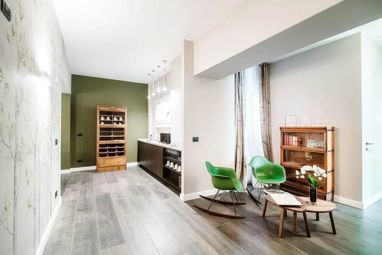 In Centro Luxury Rooms Como Guest house