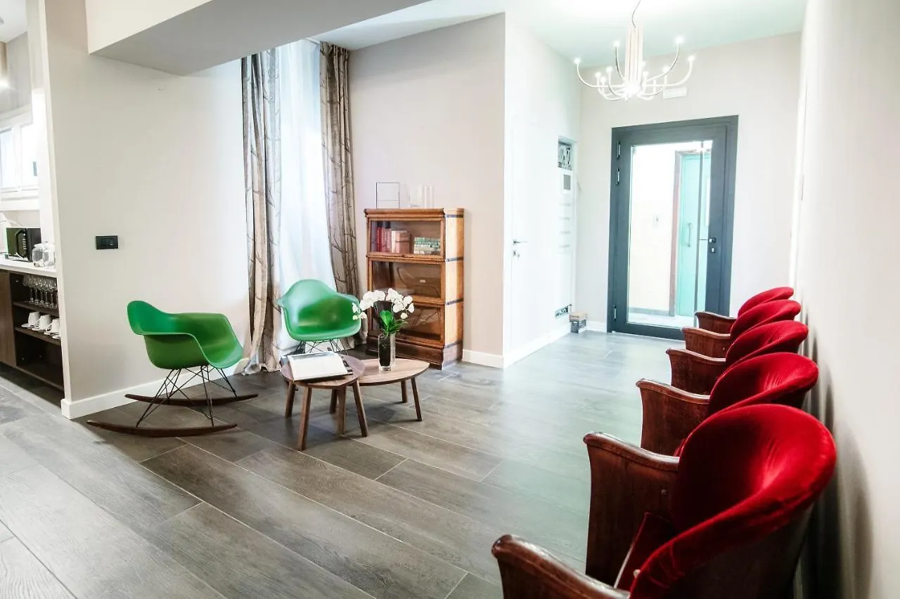 In Centro Luxury Rooms Como Italy