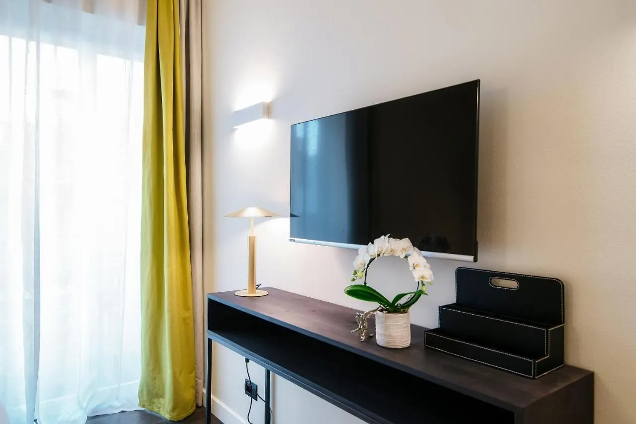 In Centro Luxury Rooms Como Guest house