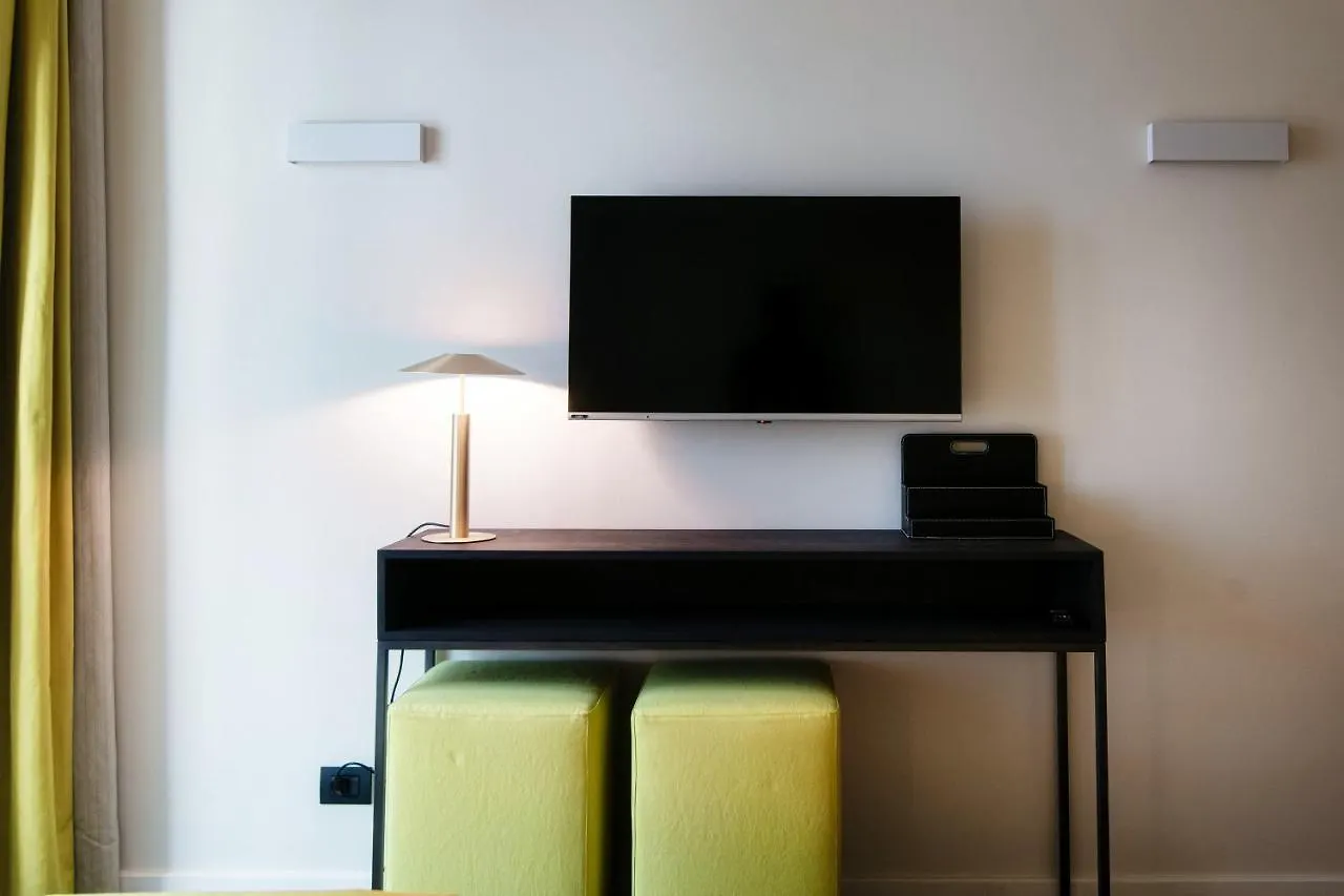 Guest house In Centro Luxury Rooms Como